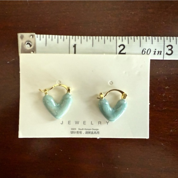NWOT Tortoise heart earrings - Picture 2 of 3